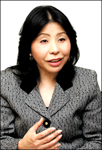 カルビー株式会社　宮武洋子